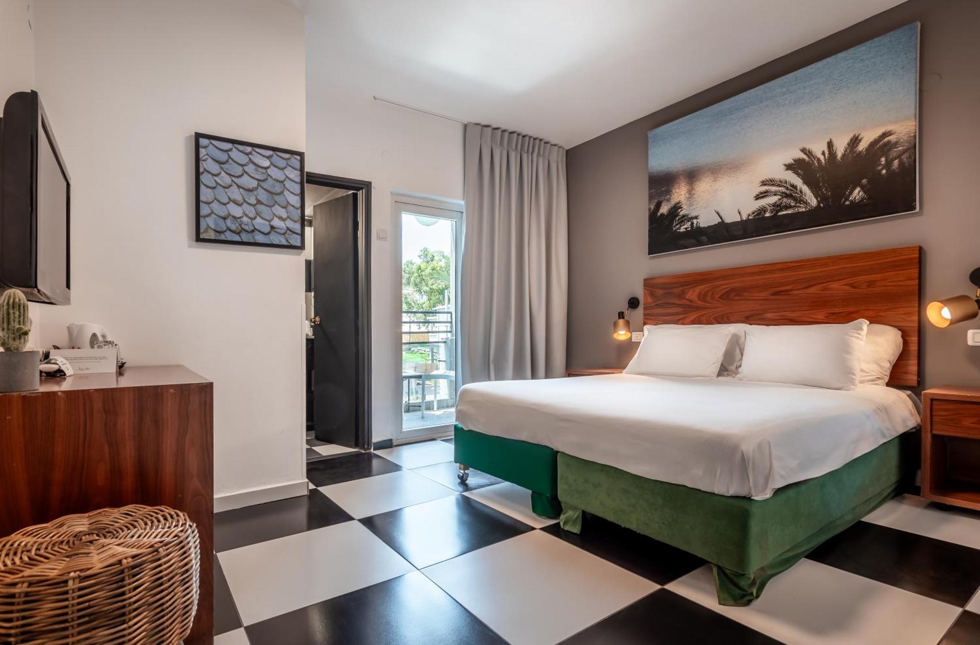 Jacob Tiberias Hotel Bagian luar foto